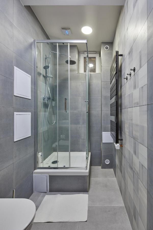Minimalist Apartment On Wenceslas Square By Prague Days Extérieur photo